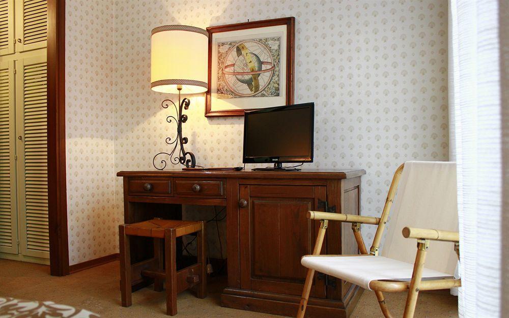 Hotel Antares Arona Extérieur photo